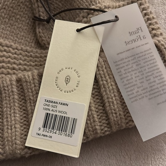 Will + Bear 100% Australian Wool - Tasman “Fawn” Soft Wool Beanie BNWT - Picture 5 of 10